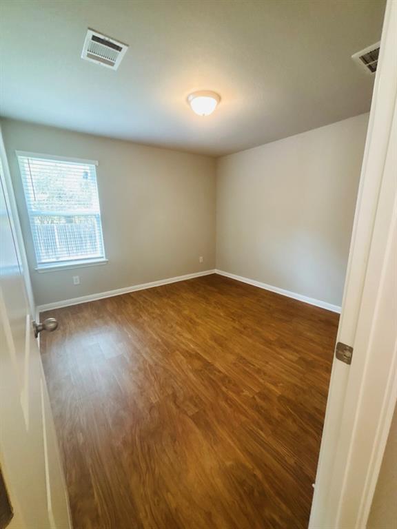 Building Photo - 1418 Walden Pond Dr