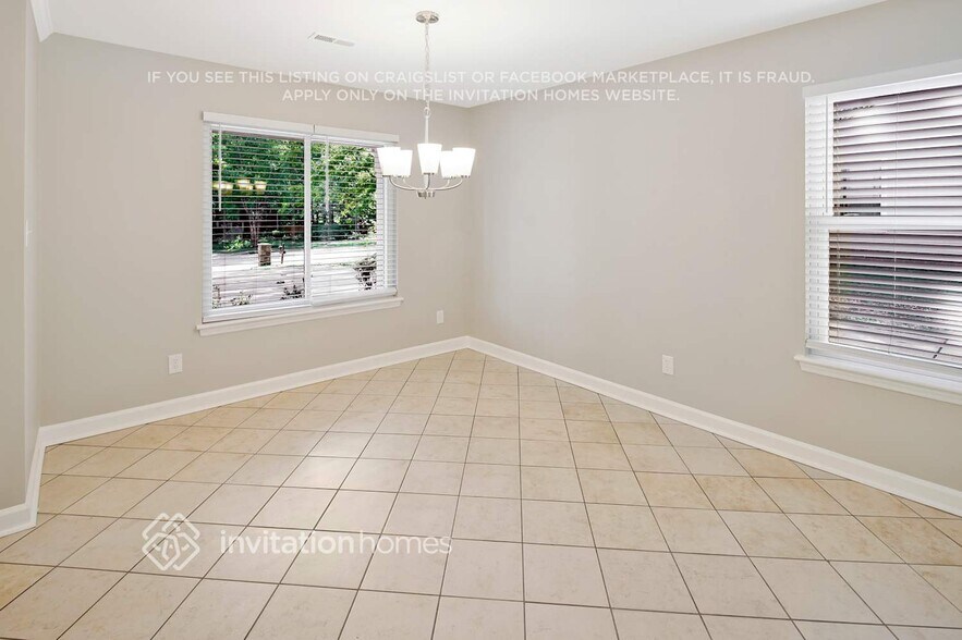 Building Photo - 8002 Beacon Hills Rd