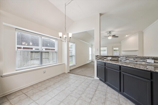 Building Photo - 13622 Apple Knoll Ct