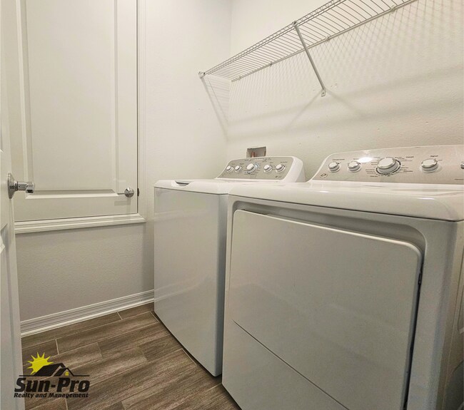 Building Photo - 1106 Pacific Dunes Ct