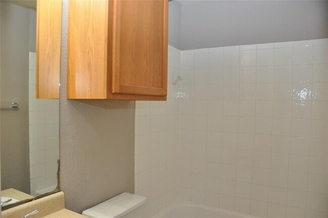 Building Photo - 1328 Davis Mountain Loop