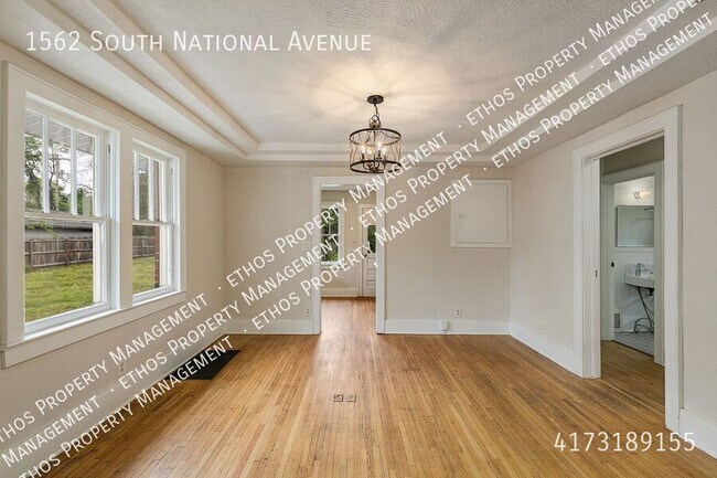 Building Photo - 1562 S National Ave