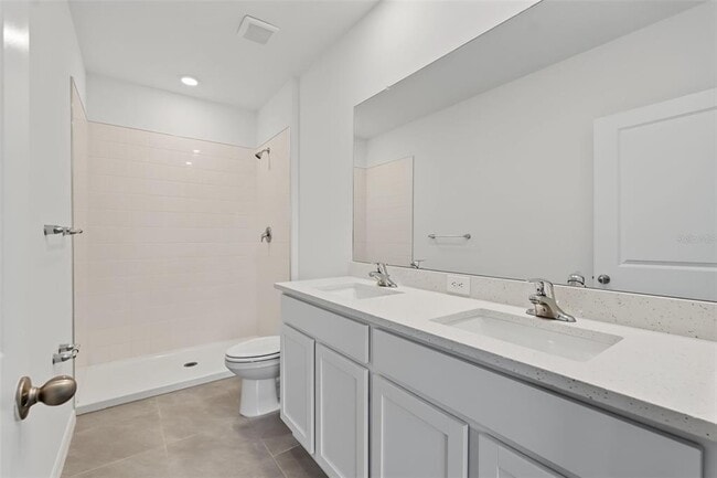 Building Photo - 32612 Turtle Grace Lp