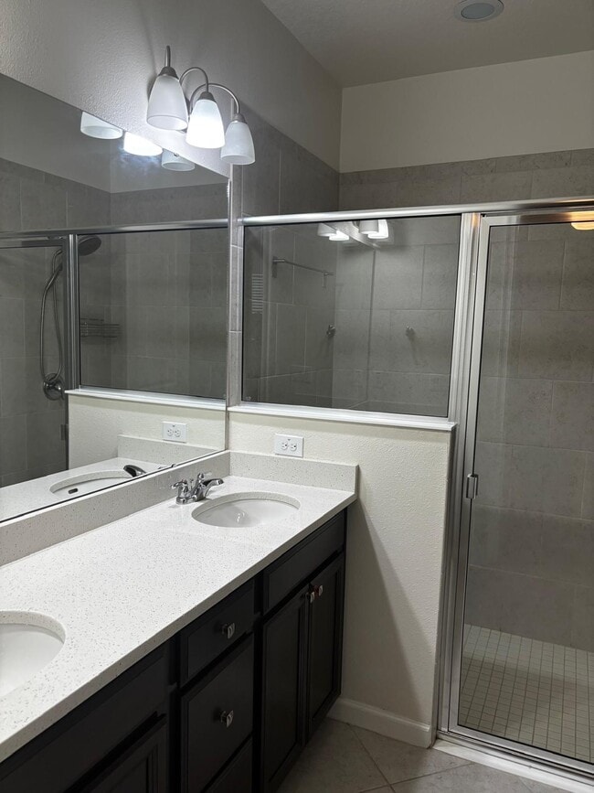 Building Photo - 11532 Cedar Valley Dr