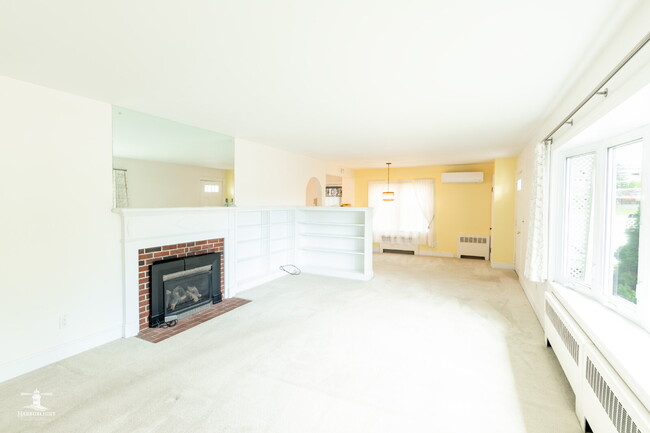 Building Photo - Charming 3BR South Portland Single-Family Home | Sunroom, Garage, Basement Storage & Spacious Yard