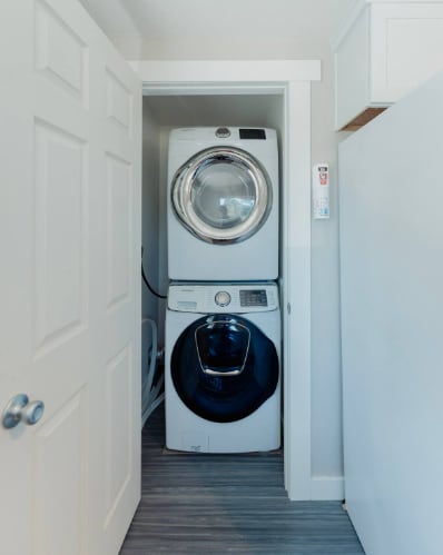 Building Photo - 9810 NE 3rd St