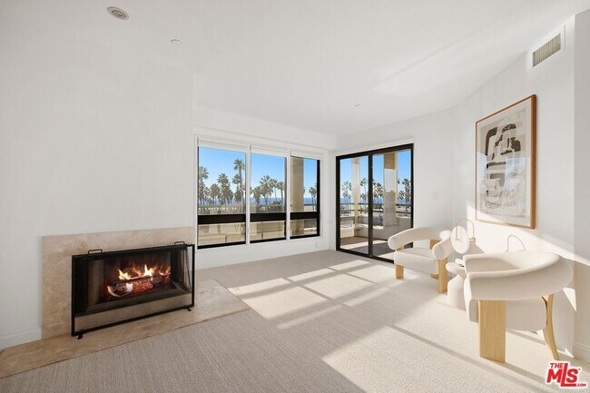 Building Photo - 130 Ocean Park Blvd