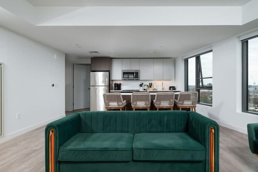 Building Photo - 425 Massachusetts Ave