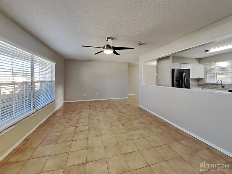 Building Photo - 2728 Ceram Ave