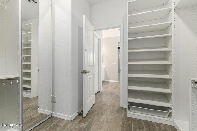 Building Photo - 17771 W Granite View Dr