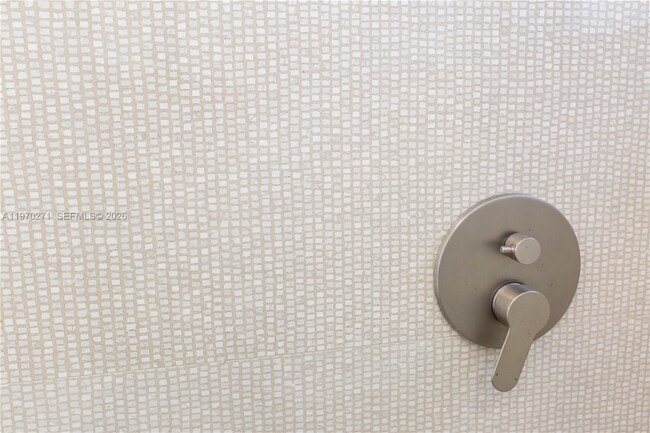 Building Photo - 6030 SW 109th Ct