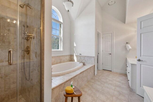 Building Photo - 45 Conklingtown Rd