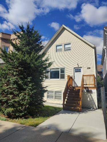 Building Photo - 3810 N Troy St