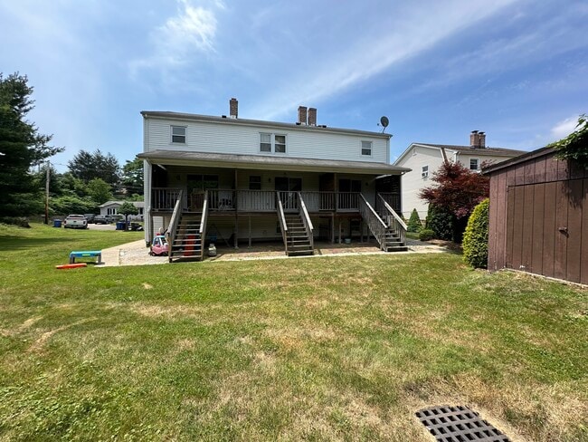 Building Photo - 48 Claremont Ave