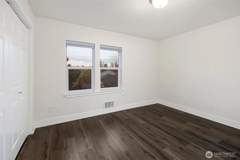 Building Photo - 85 Gerard Ln