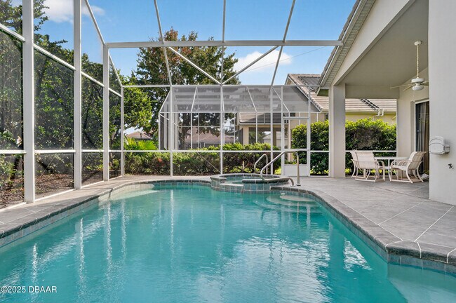 Building Photo - 37 Bay Pointe Dr