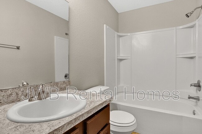 Building Photo - 331 Stockton St