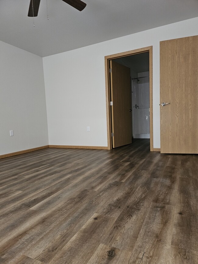 Building Photo - 112 Eggleston St