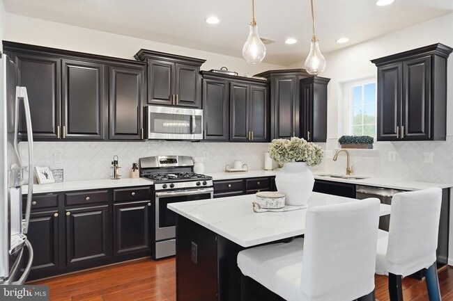 Building Photo - 11360 Sandhurst Pl