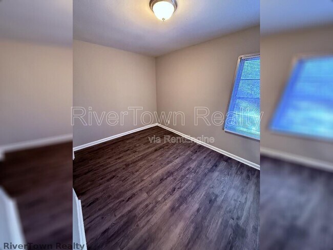Building Photo - 1337 Haywood Ave