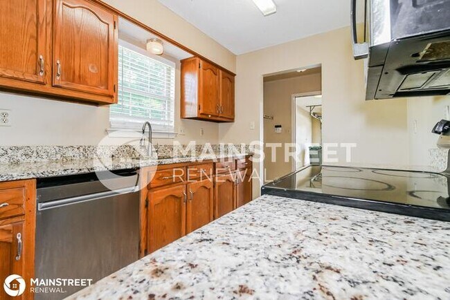 Building Photo - 2569 Kate Bond Rd, Memphis, TN 38133
