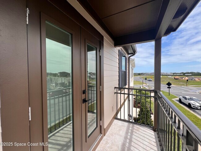Building Photo - 7680 Allure Dr