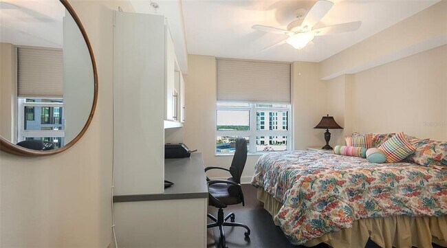 Building Photo - 1350 Main St