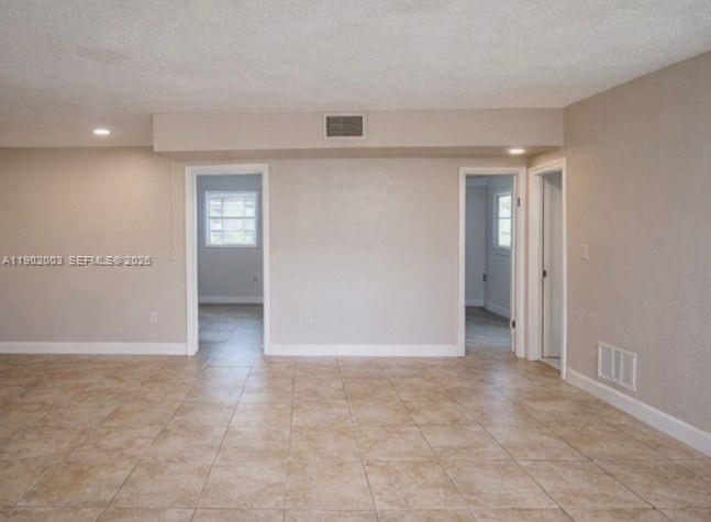 Building Photo - 12275 NE 19th Ave