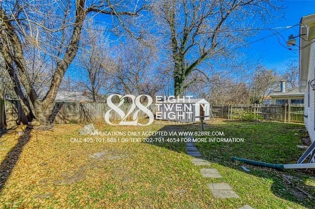 Building Photo - Beautifully Updated 3 Bed/2 Bath Single Fa...