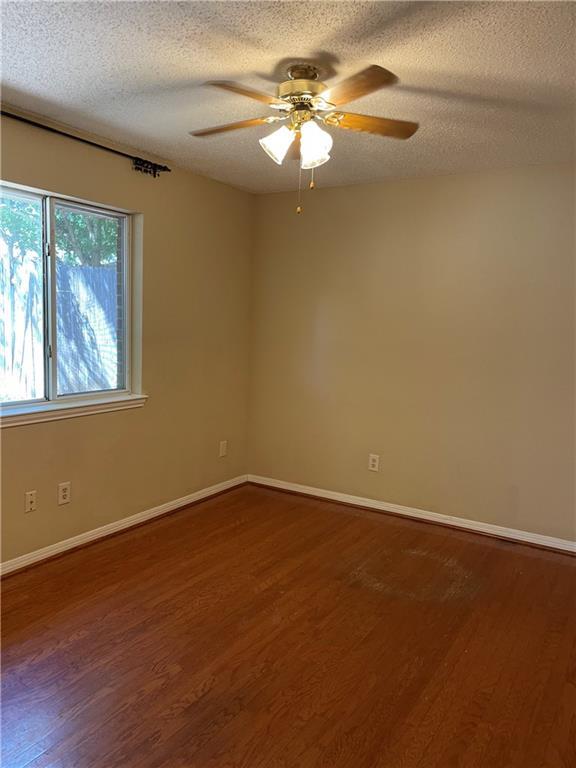 Building Photo - 8003 Willet Trail