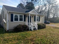 Building Photo - Great home in the heart of Hopewell