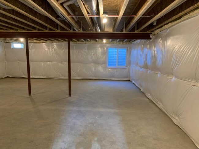 Building Photo - 101 Trails Way