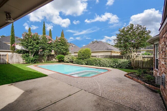 Building Photo - 5815 Coral Springs Ct
