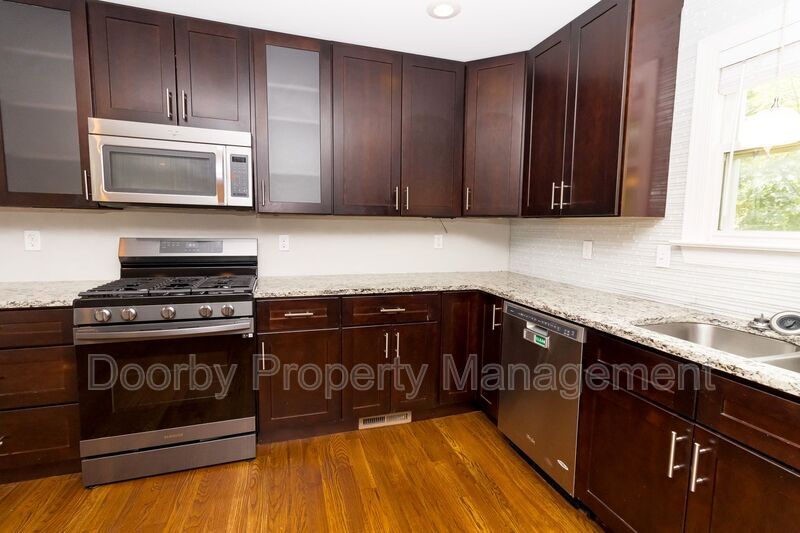 Building Photo - 1205 Worthington St