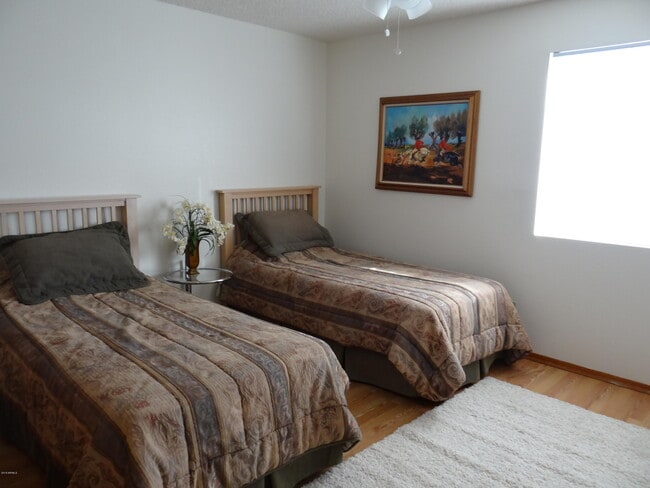 Building Photo - 16644 E Westby Dr