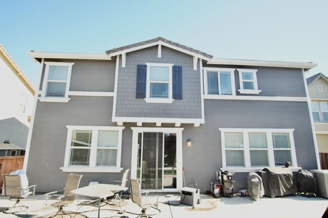 Building Photo - 2795 Ortiz Pl