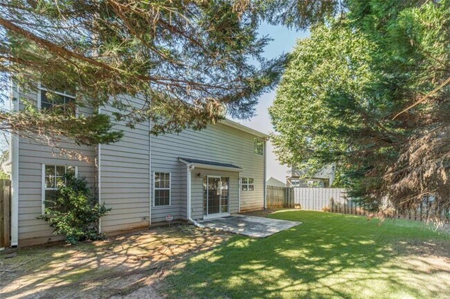 Building Photo - 934 Dominion Walk Dr SW