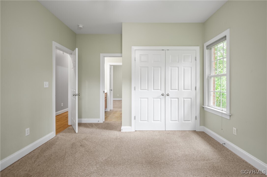 Building Photo - 11465 Pinewild Dr