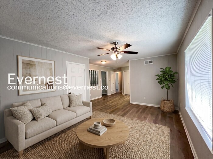 Building Photo - 5099 Corkwood Dr
