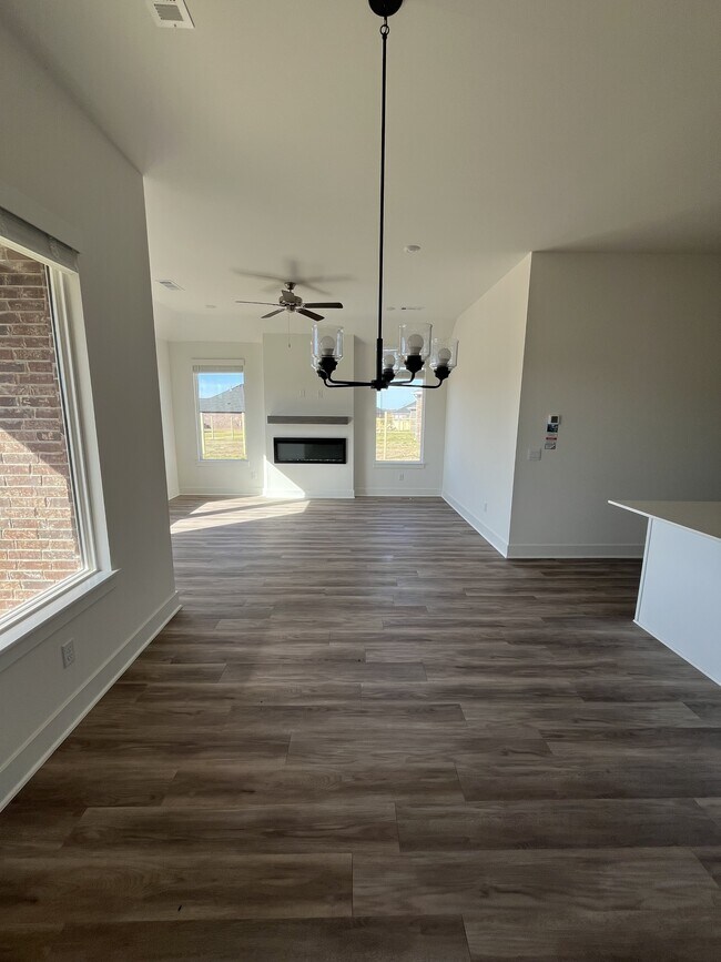 Building Photo - 513 W Gosling Isle