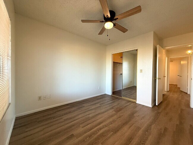 Building Photo - "Charming 3-Bed Oasis with Scenic Views in...