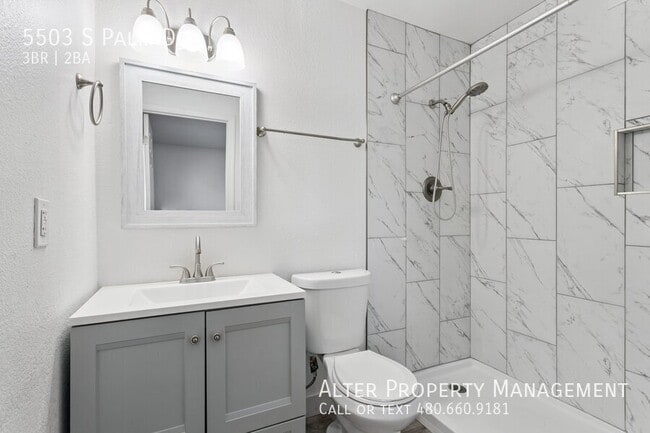 Building Photo - 5503 S Palm Dr