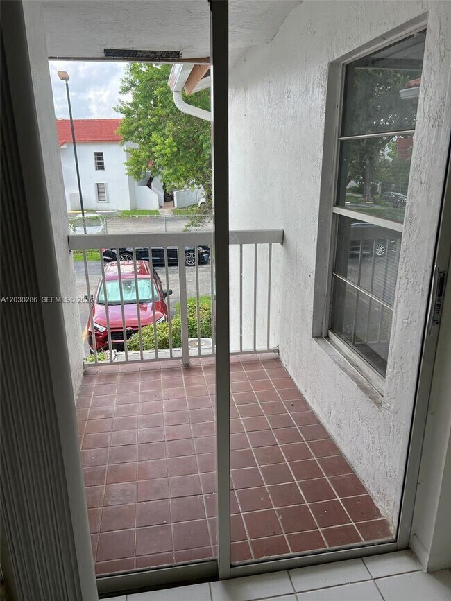 Building Photo - 15315 SW 76th Terrace