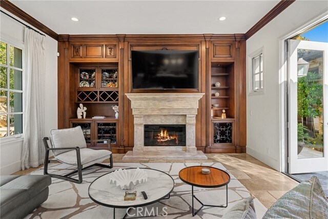 Building Photo - 7 Pacific Winds