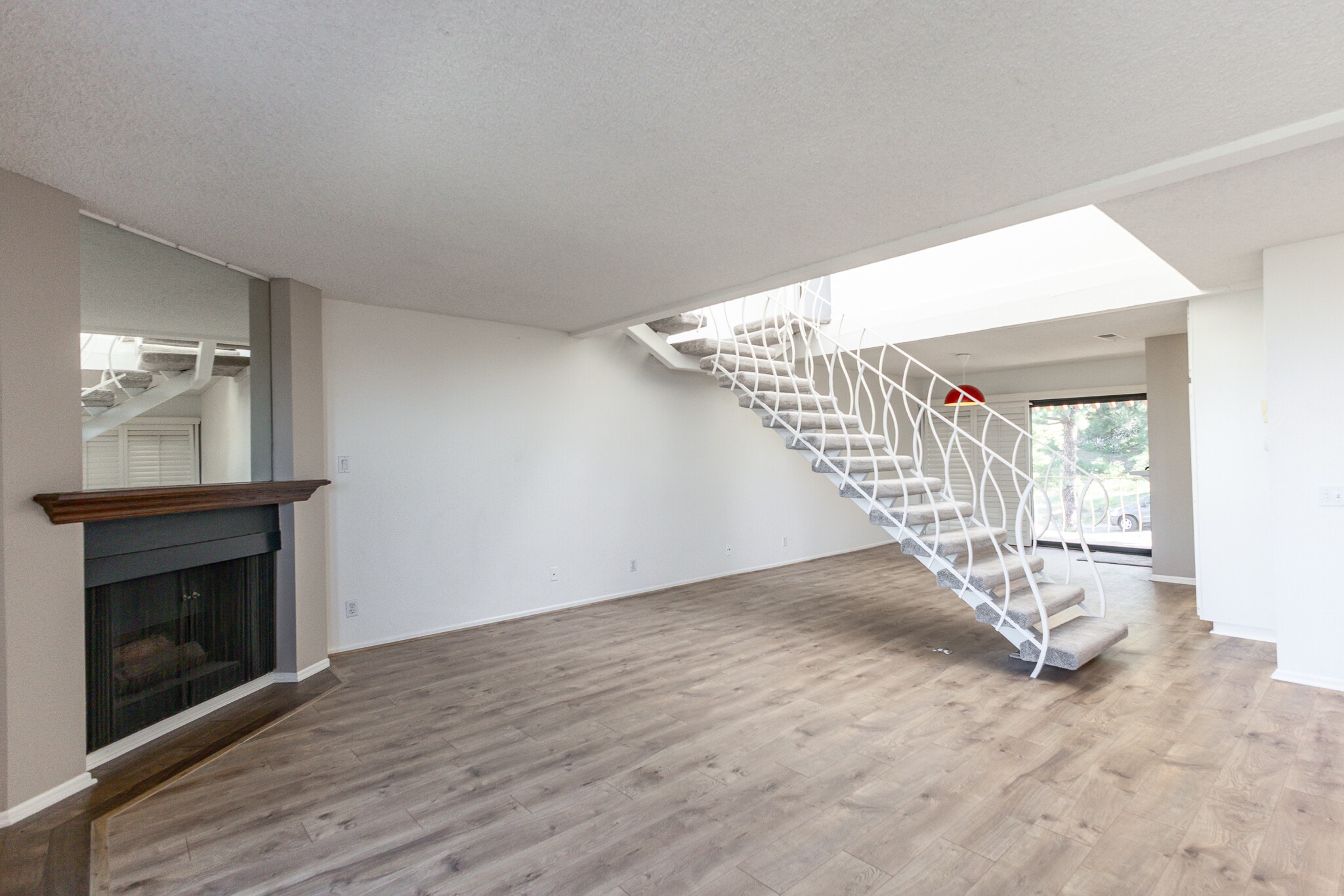 Building Photo - 1709 Camino de Villas