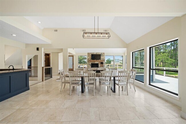 Building Photo - 12986 Wood Harbour Dr