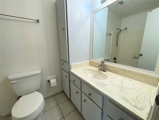 Building Photo - 9206 N Allegro St