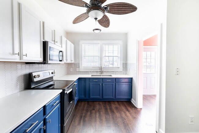 Building Photo - 2901 N Talbott St