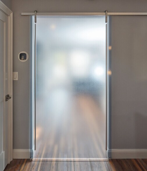 Building Photo - 9 Arnett Ave