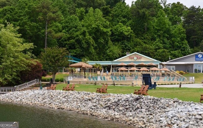 Building Photo - 6616 Splashwater Dr